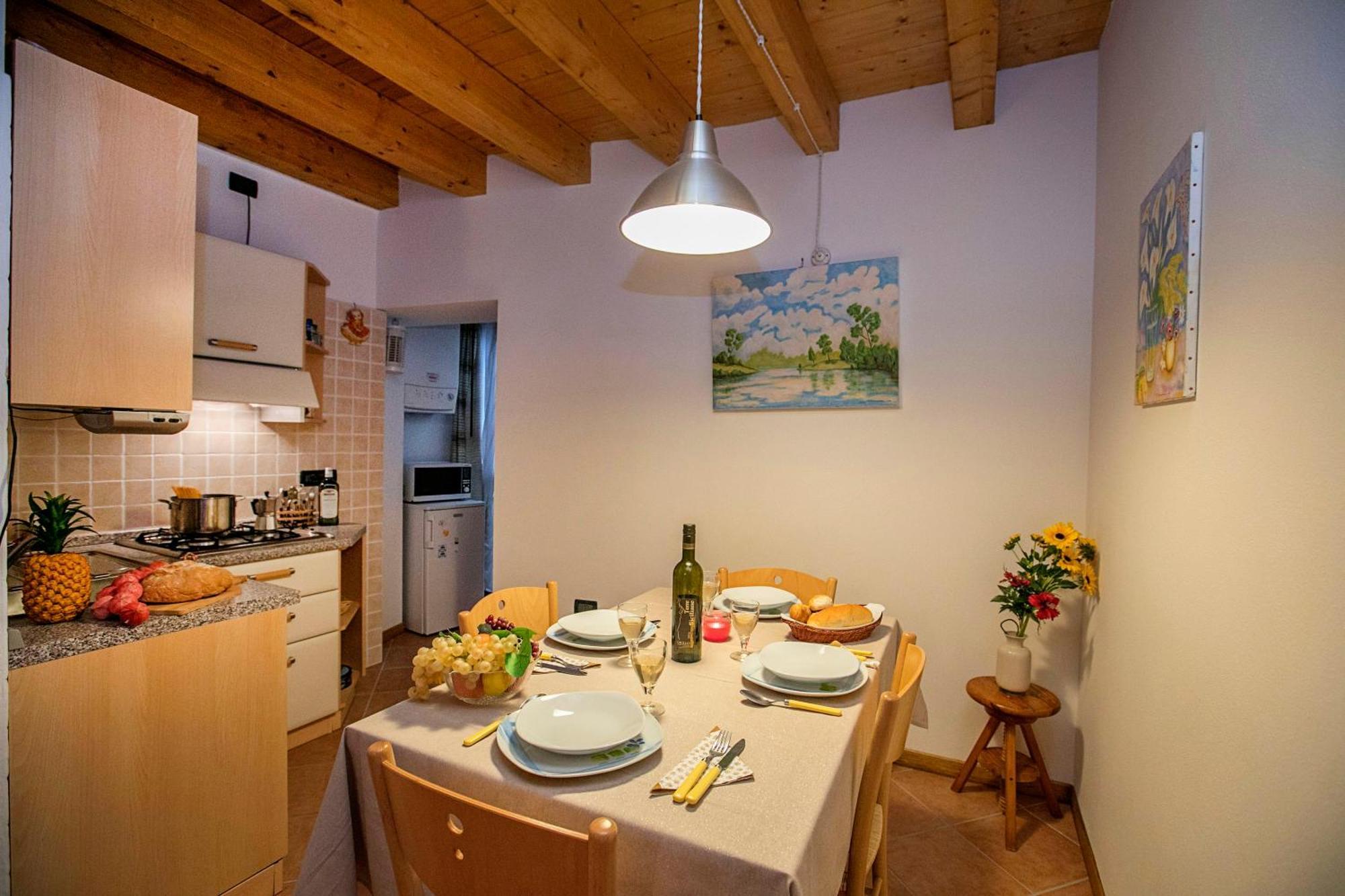 Appartamento Centro Storico Riva - Happy Rentals Екстериор снимка
